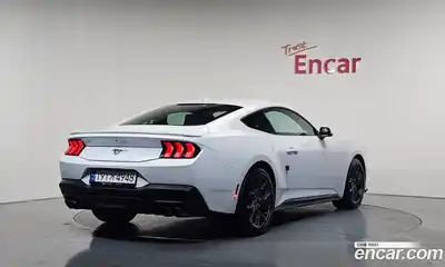 Ford Mustang 2024 2.3 гидро в Москве № 233094, миниатюра 2