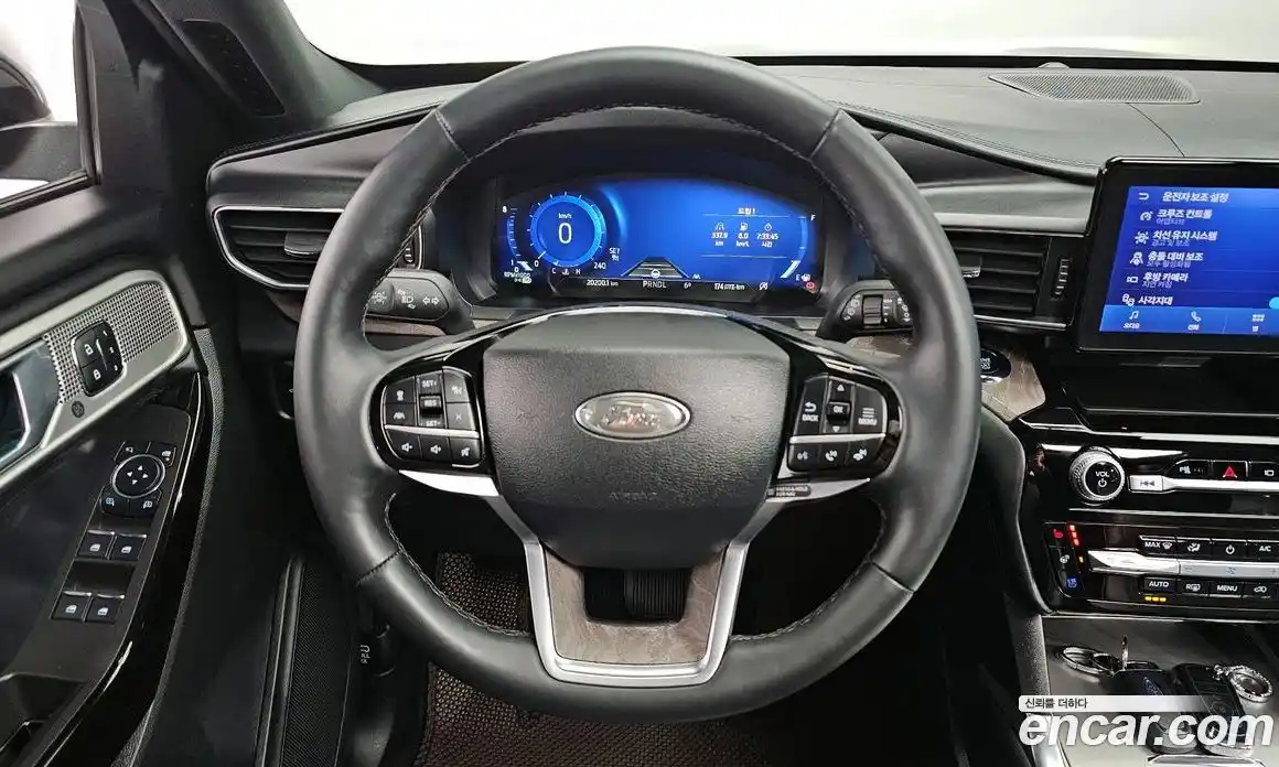 Ford Explorer 2023 3.0 гидро в Москве № 233172, фото 13