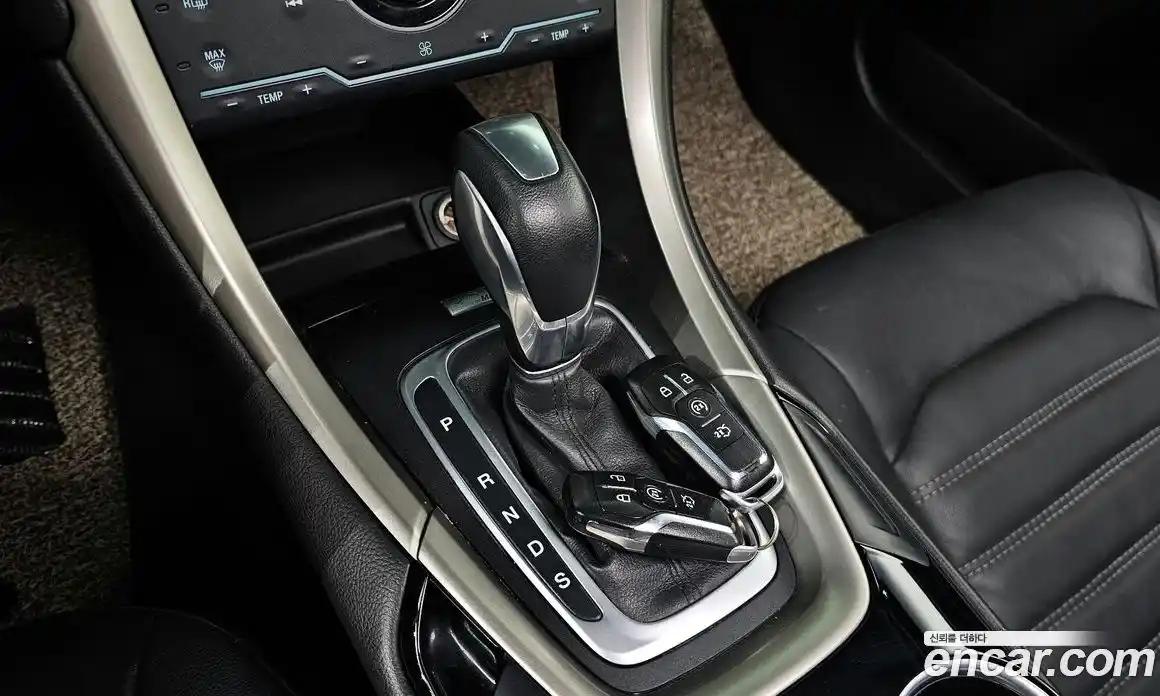 Ford Fusion 2013 2.0 гидро в Москве № 246859, фото 9