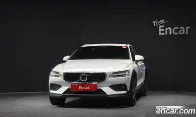 Volvo V60 2021 2.0 гидро в Москве № 250916, миниатюра 3