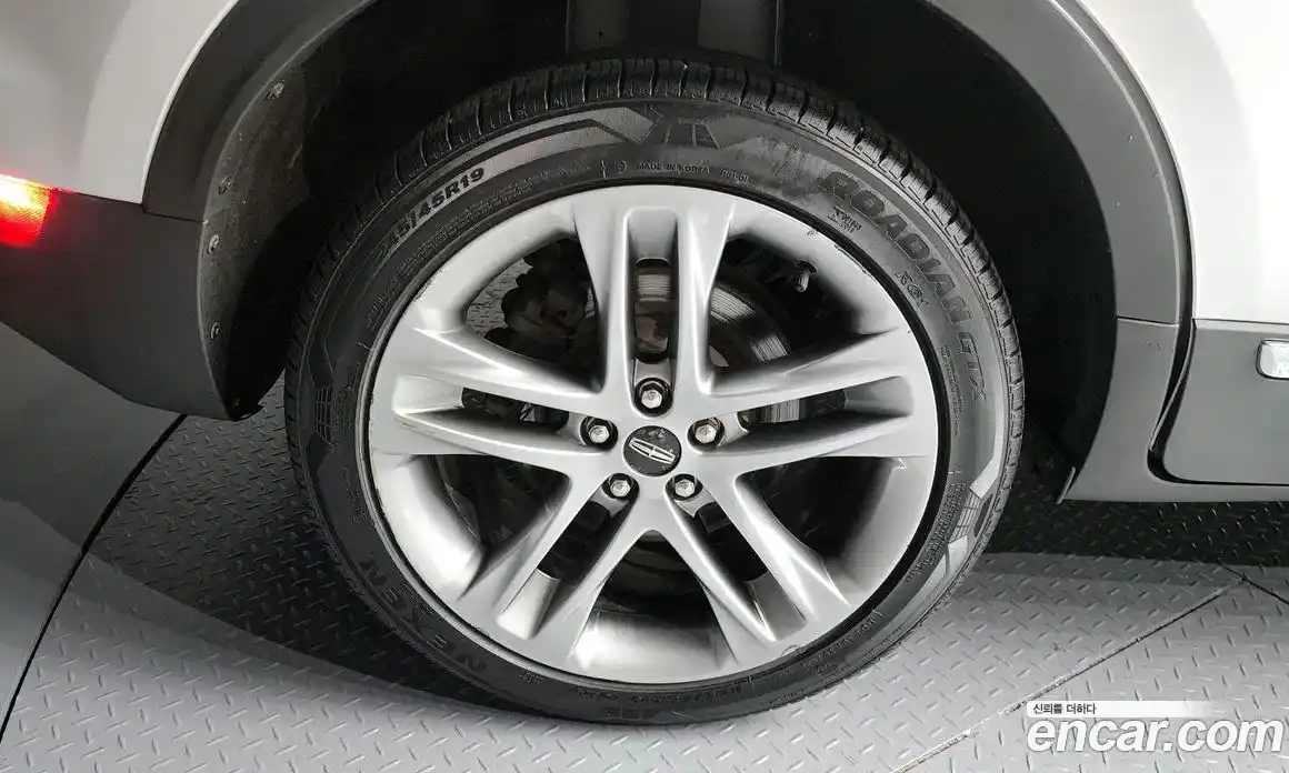 Lincoln MKC 2019 2.0 гидро в Москве № 255735, фото 5