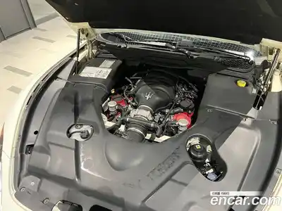 Maserati GranTurismo 2009 4.7 гидро в Москве № 255981, миниатюра 5