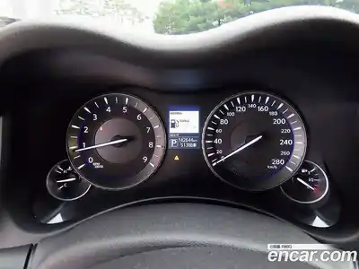 Infiniti Q70 2015 3.7 гидро в Москве № 256205, миниатюра 9