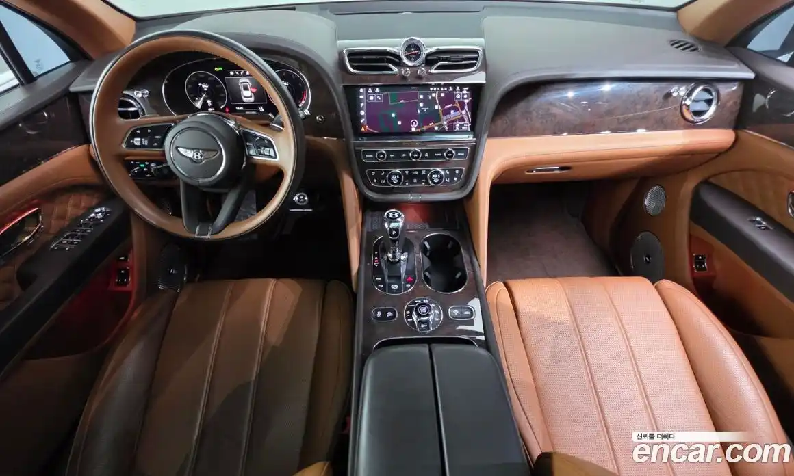 Bentley Bentayga 2021 4.0 гидро в Москве № 256692, фото 7