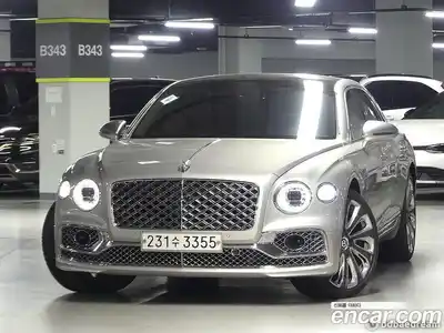 Bentley Flying Spur, 2024