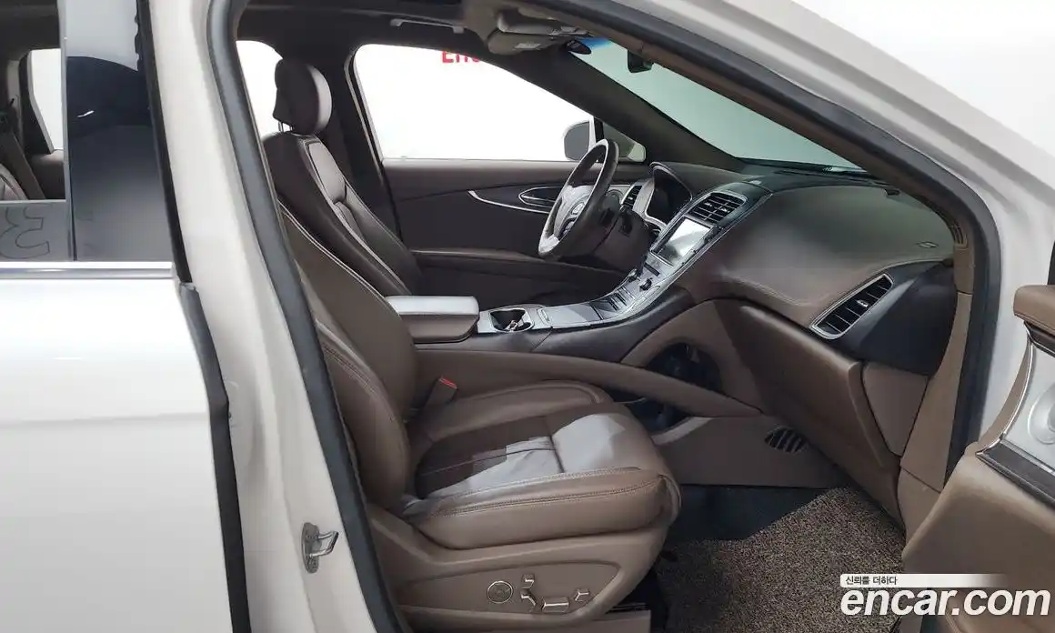 Lincoln MKX 2017 2.7 гидро в Москве № 282530, фото 11