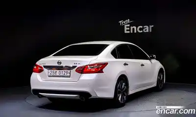 Nissan Altima 2016 2.5 гидро в Москве № 284917, миниатюра 2