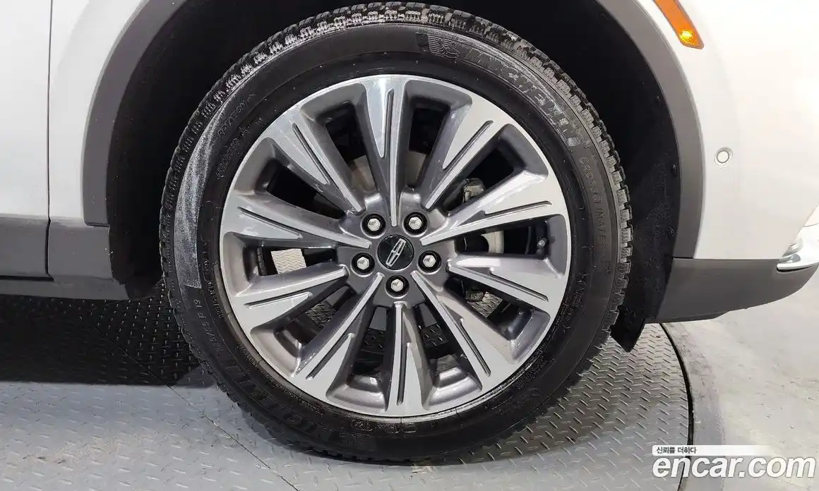 Lincoln Corsair 2021 2.0 гидро в Москве № 304111, фото 5