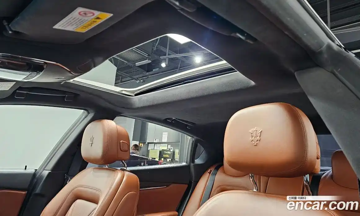 Maserati Quattroporte 2015 3.0 гидро в Москве № 304554, фото 19