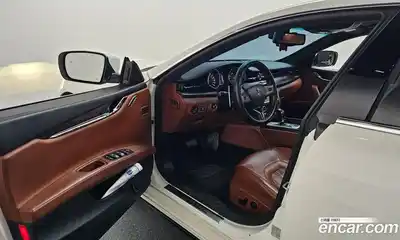 Maserati Quattroporte 2015 3.0 гидро в Москве № 304554, миниатюра 10