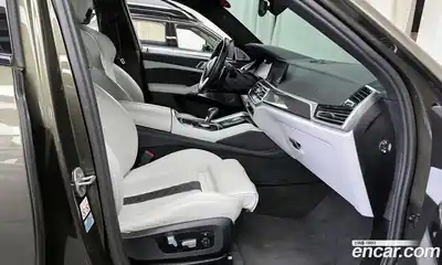 BMW X6M 2021 4.4 гидро в Москве № 330366, миниатюра 11