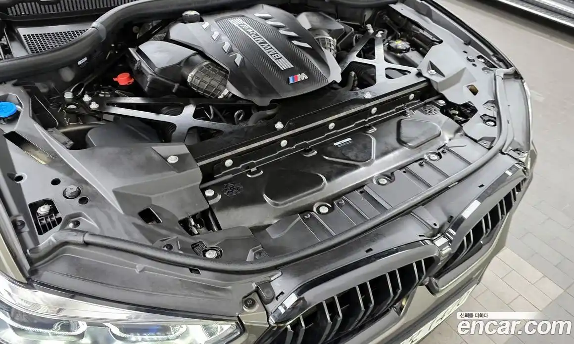 BMW X6M 2021 4.4 гидро в Москве № 330366, фото 6