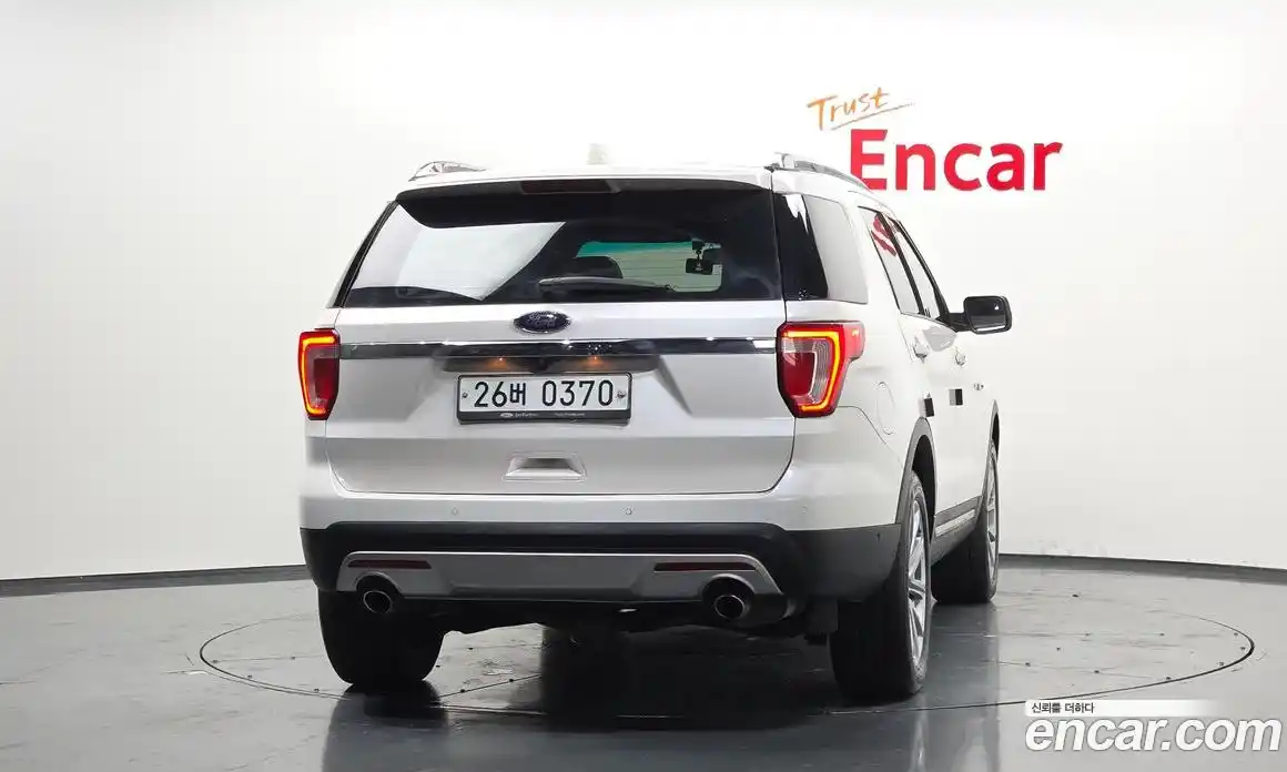 Ford Explorer 2016 2.3 гидро в Москве № 335569, фото 4