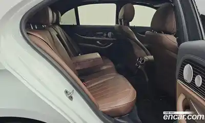 Mercedes-Benz E-Class 2021 3.0 гидро в Москве № 342613, миниатюра 12