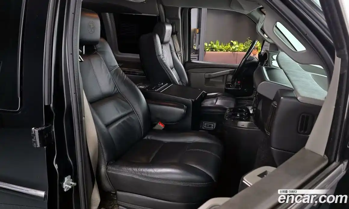 Chevrolet Express Van 2017 6.0 гидро в Москве № 376212, фото 10