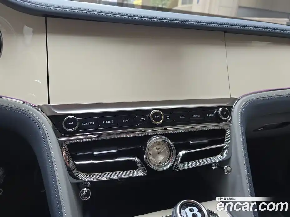 Bentley Flying Spur 2025 4.0 гидро в Москве № 387247, фото 18