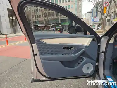 Bentley Flying Spur 2025 4.0 гидро в Москве № 387247, миниатюра 6