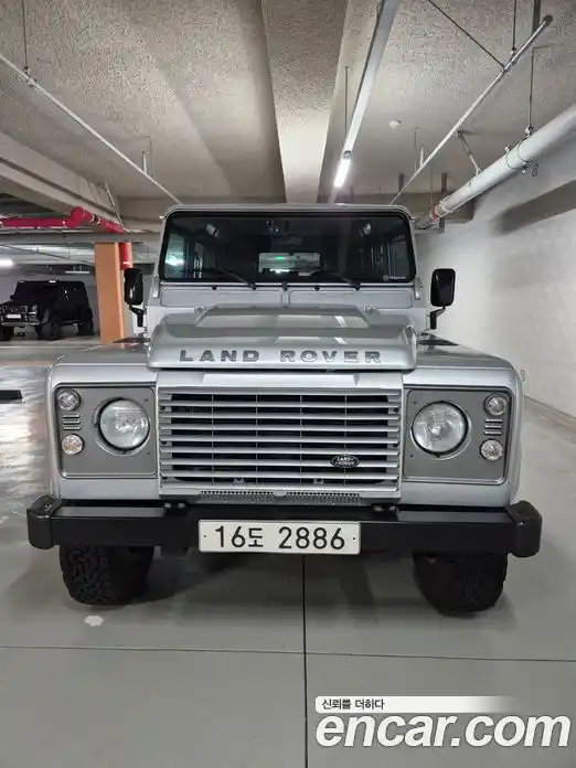 Land Rover Defender 2010 2.2 механика в Москве № 416642, фото 3