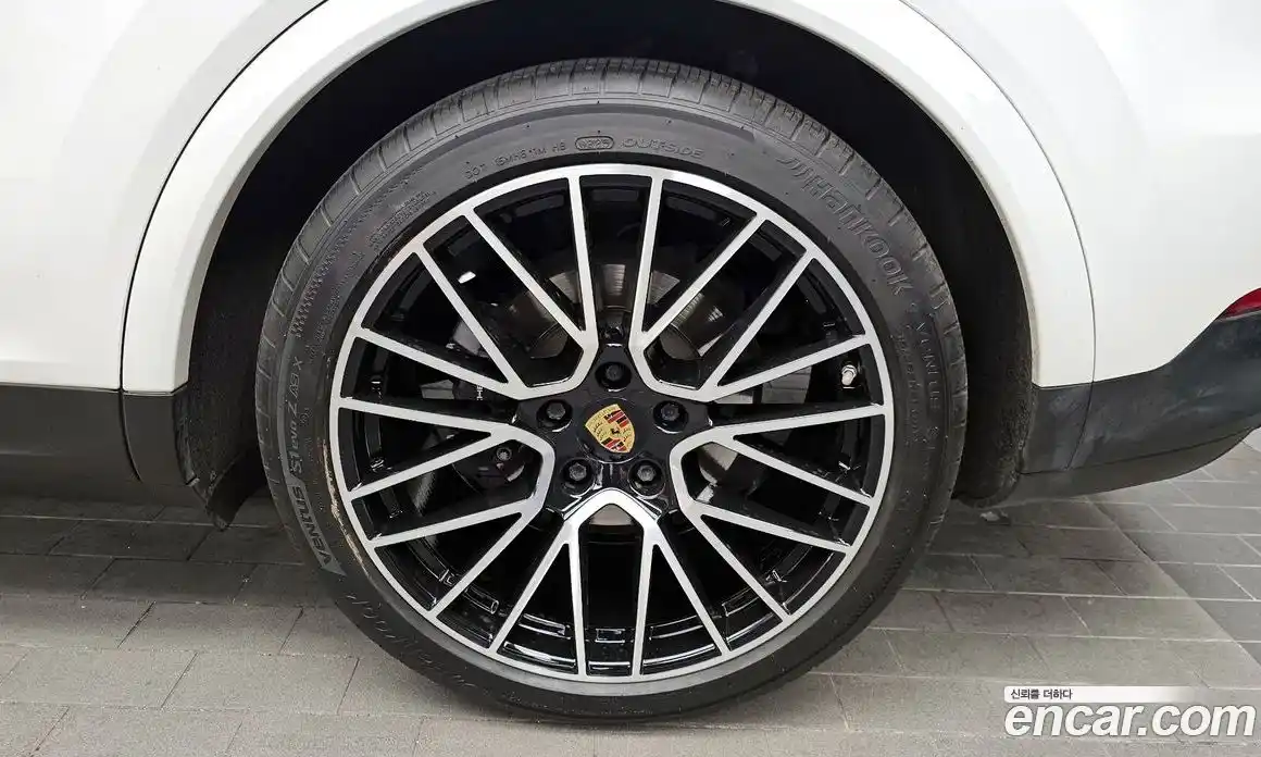 Porsche Cayenne 2019 3.0 гидро в Москве № 430762, фото 5