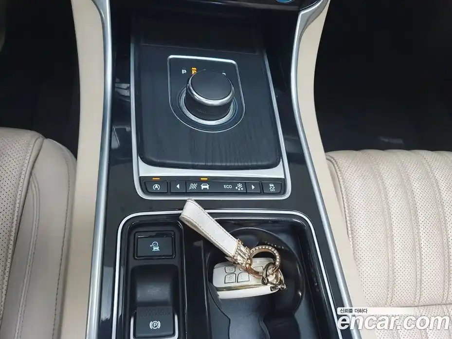 Jaguar XF 2017 3.0 гидро в Москве № 474227, фото 9