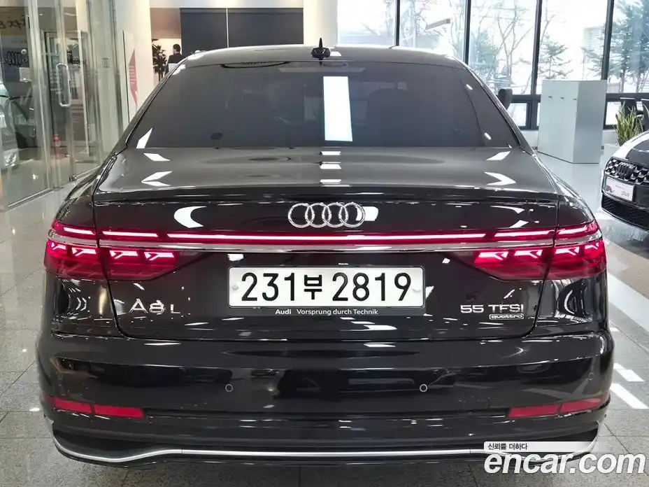 Audi A8 2023 3.0 гидро в Москве № 497243, фото 4