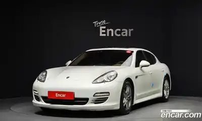 Porsche Panamera, 2010