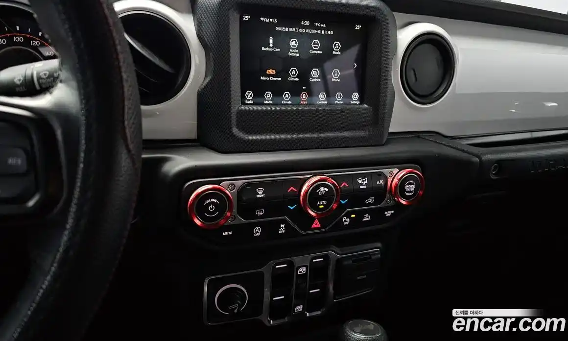 Jeep Wrangler 2021 2.0 гидро в Москве № 609041, фото 15