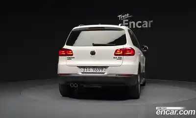 Volkswagen Tiguan 2013 2.0 гидро в Москве № 629251, миниатюра 4