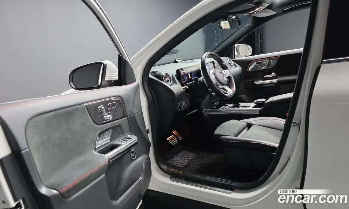 Mercedes-Benz GLA-Class 2021 2.0 гидро в Москве, фото 10