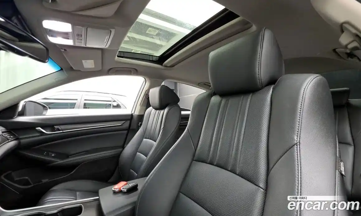 Honda Accord 2019 1.5 гидро в Москве № 826754, фото 17