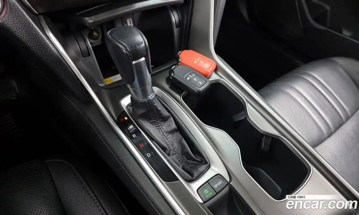 Honda Accord 2019 1.5 гидро в Москве № 826754, фото 8