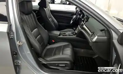Honda Accord 2019 1.5 гидро в Москве № 826754, миниатюра 10