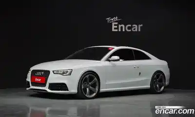 Audi RS5, 2013