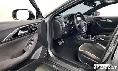 Infiniti Q30 2017 2.0 гидро в Москве № 897319, миниатюра 10