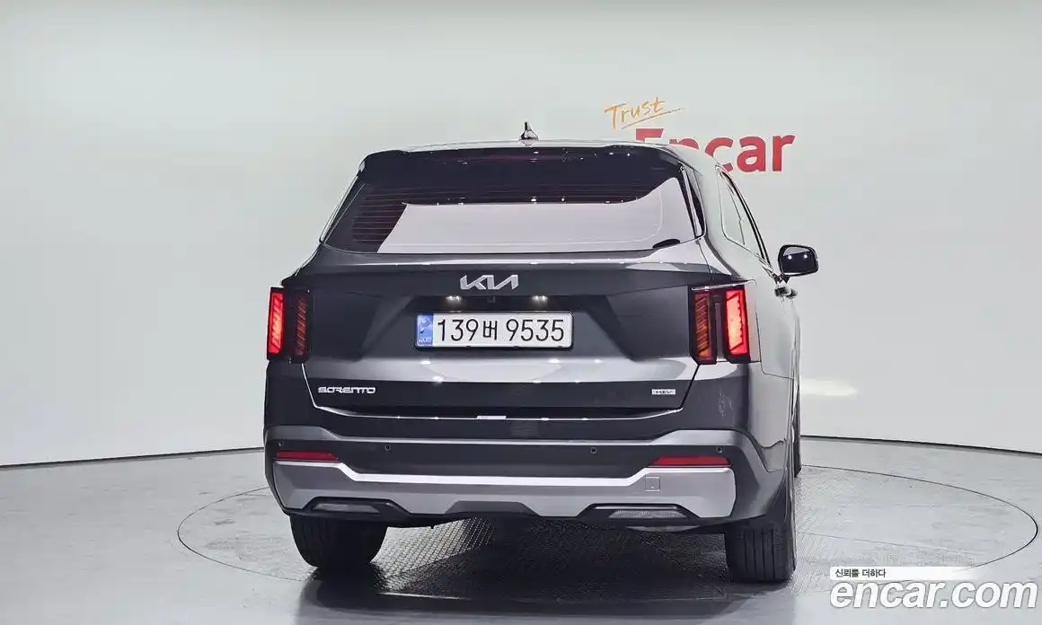 Kia Sorento 2024 1.6 гидро в Москве № 929924, фото 4