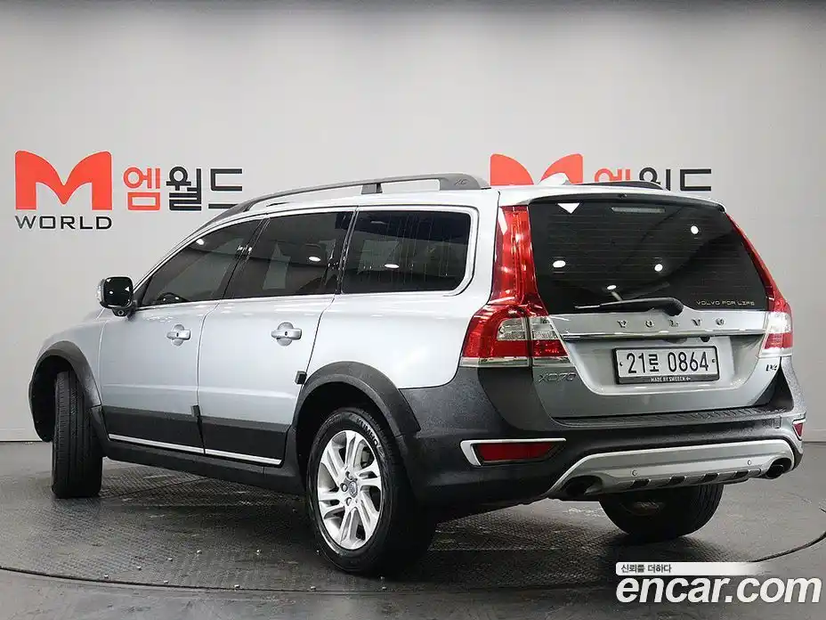 Volvo XC70 2016 2.0 гидро в Москве № 967836, фото 3