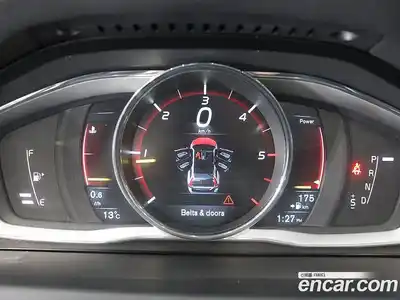 Volvo XC70 2016 2.0 гидро в Москве № 967836, миниатюра 6
