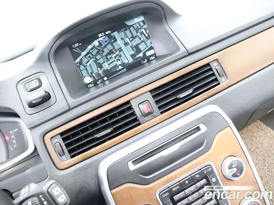 Volvo XC70 2016 2.0 гидро в Москве № 967836, фото 7