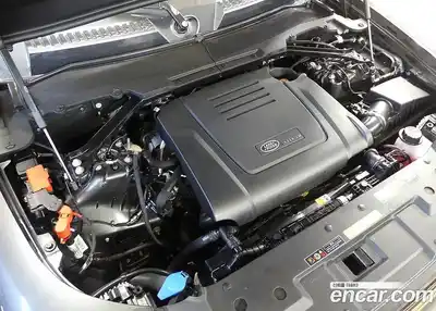 Land Rover Defender 2025 2.0 гидро в Москве № 975710, миниатюра 6