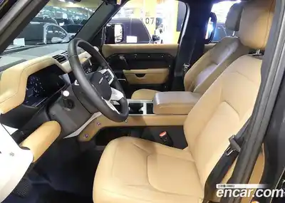 Land Rover Defender 2025 2.0 гидро в Москве № 975710, миниатюра 10