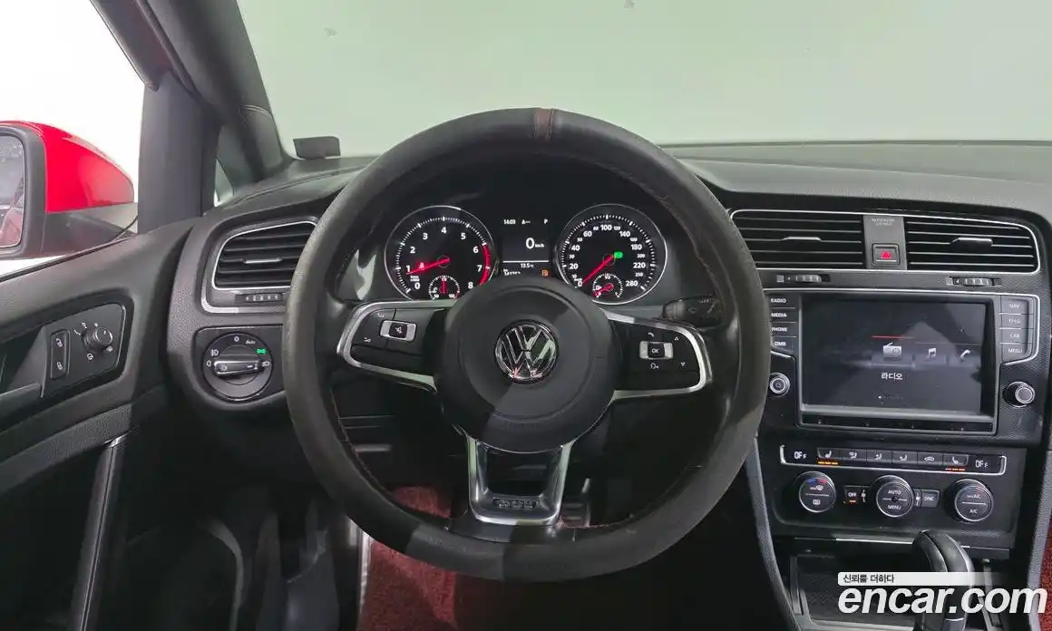 Volkswagen Golf 2016 2.0 гидро в Москве № 976131, фото 13