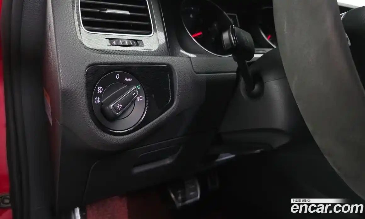 Volkswagen Golf 2016 2.0 гидро в Москве № 976131, фото 18