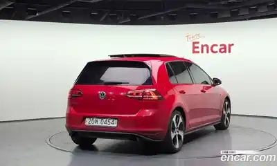 Volkswagen Golf 2016 2.0 гидро в Москве № 976131, миниатюра 2