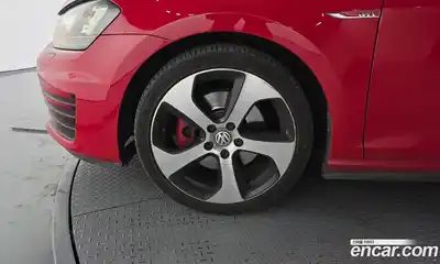 Volkswagen Golf 2016 2.0 гидро в Москве № 976131, миниатюра 5