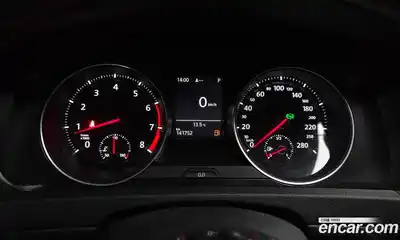 Volkswagen Golf 2016 2.0 гидро в Москве № 976131, миниатюра 8
