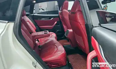 Maserati Levante 2017 3.0 гидро в Москве № 976441, миниатюра 12