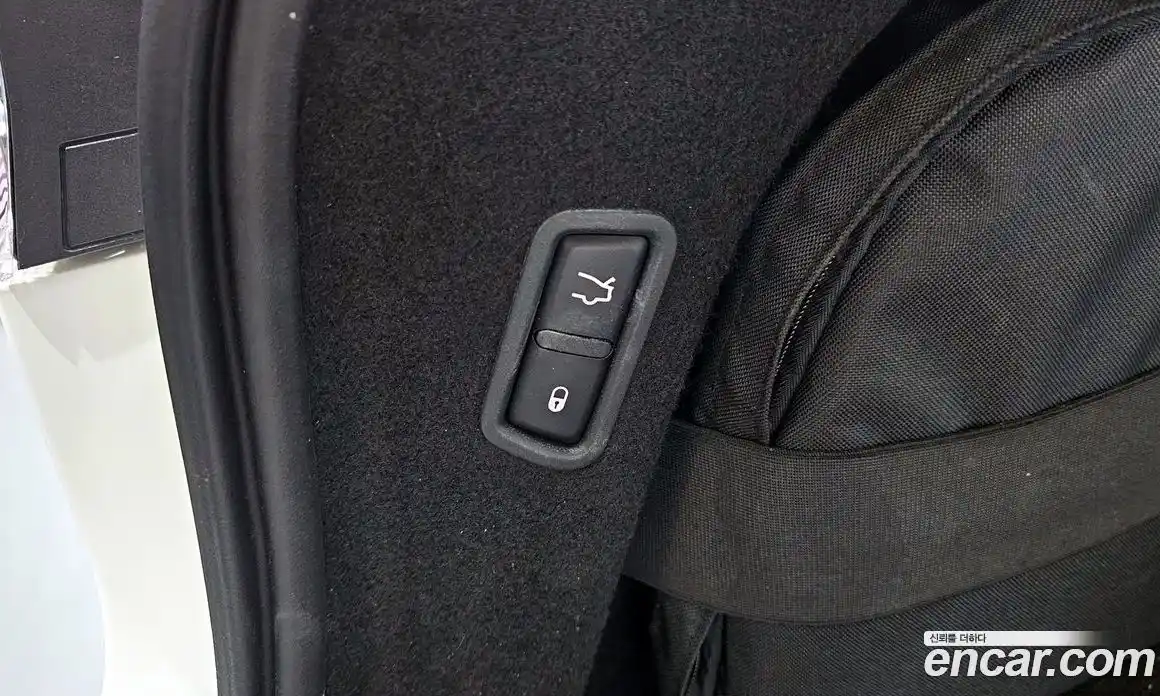 Maserati Levante 2017 3.0 гидро в Москве № 976441, фото 20