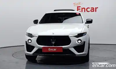 Maserati Levante 2017 3.0 гидро в Москве № 976441, миниатюра 3