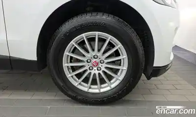 Jaguar F-Pace 2016 2.0 гидро в Москве № 976541, миниатюра 5