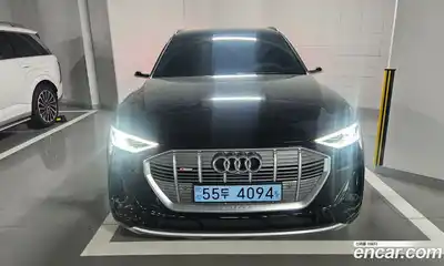 Audi e-tron, 2022